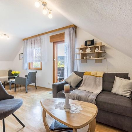 Ferienwohnung Haus Am Wald Messstetten Екстер'єр фото