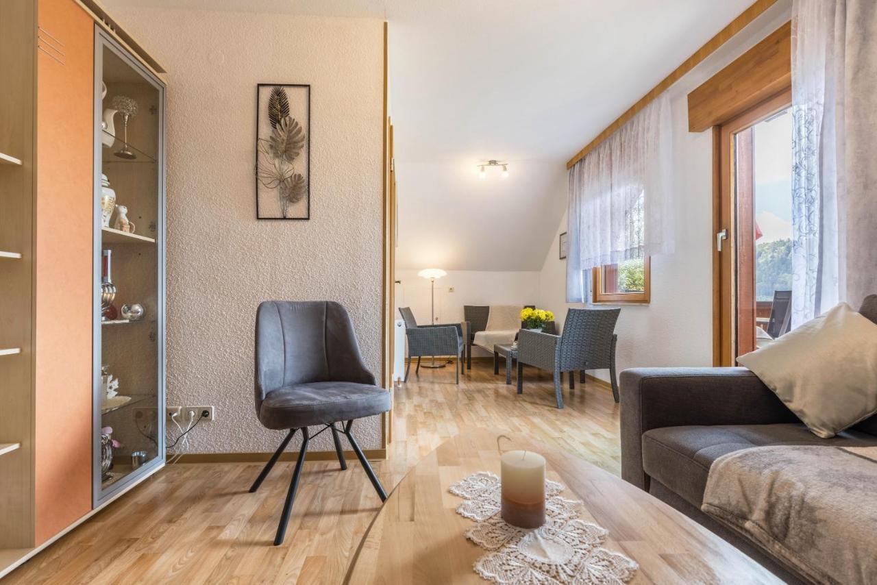 Ferienwohnung Haus Am Wald Messstetten Екстер'єр фото